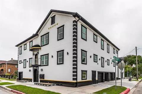 1801 25th St, Galveston, TX 77550