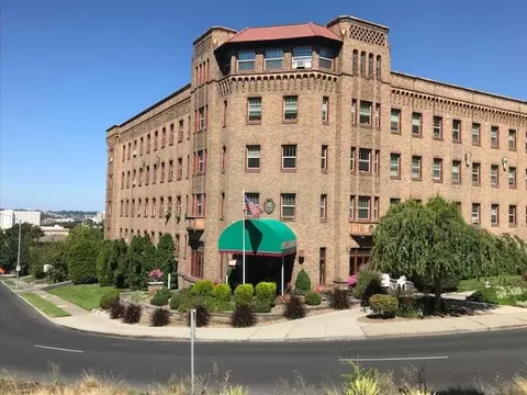 328 W 8th Ave, Spokane, WA 99204