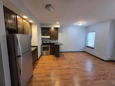 7844 S Ellis Ave, Chicago, IL 60619