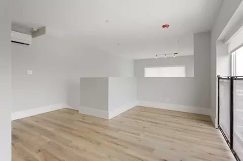 1531 W Howard St, Chicago, IL 60626 photo 7