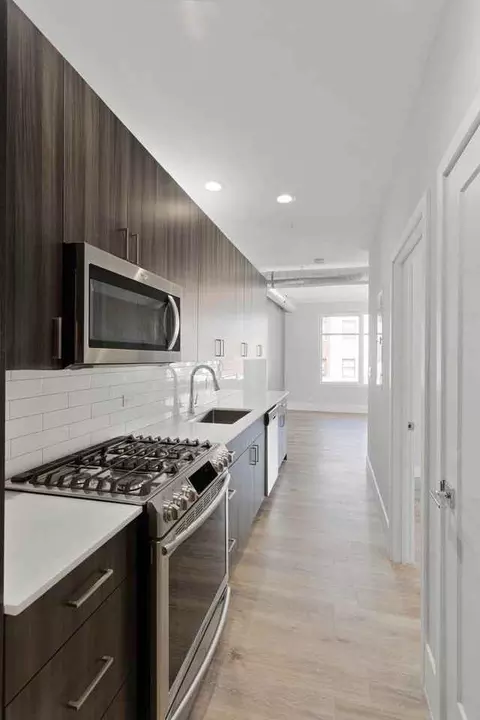 1531 W Howard St, Chicago, IL 60626 photo 56