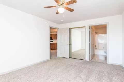 5107 S Marion Rd, Sioux Falls, SD 57106 photo 9