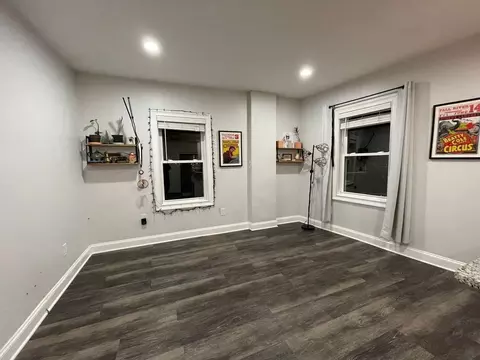 216 Broadway, Amityville, NY 11701
