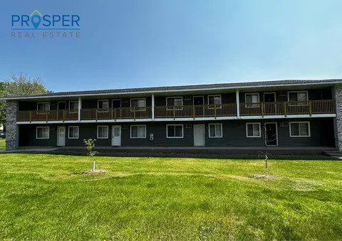 808 Macomber St, Chippewa Falls, WI 54729