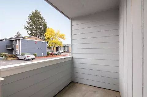 832 W Casino Rd, Everett, WA 98204 photo 9