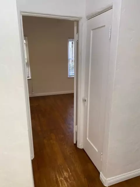 450 S Cochran Ave, Los Angeles, CA 90036