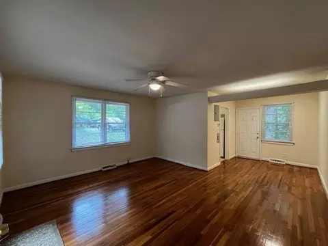 117 Purefoy Rd, Chapel Hill, NC 27514