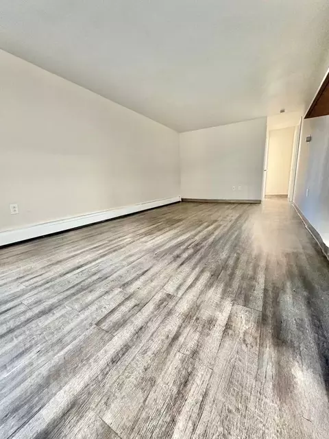 1225 Yosemite St, Denver, CO 80220