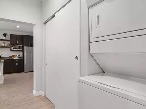 6025 W Thomas Rd, Phoenix, AZ 85033 photo 15
