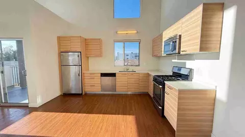3992 Inglewood Blvd, Los Angeles, CA 90066