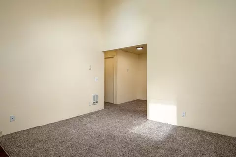 451 W Broadway, Eugene, OR 97401 photo 9