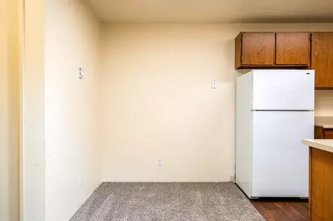 451 W Broadway, Eugene, OR 97401 photo 4