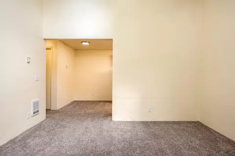 451 W Broadway, Eugene, OR 97401 photo 10