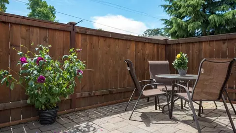451 W Broadway, Eugene, OR 97401 photo 17