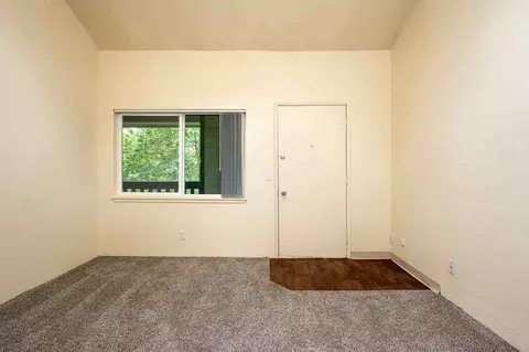 451 W Broadway, Eugene, OR 97401 photo 8