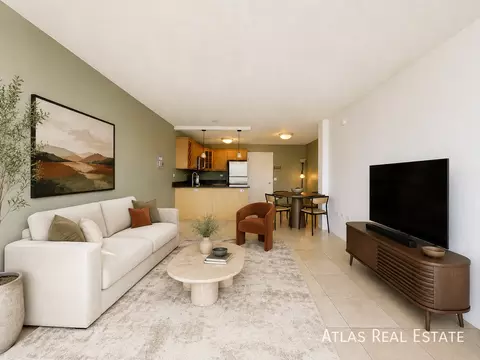 909 N Logan St, Denver, CO 80203