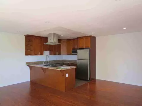 2221 Village Ct, Belmont, CA 94002