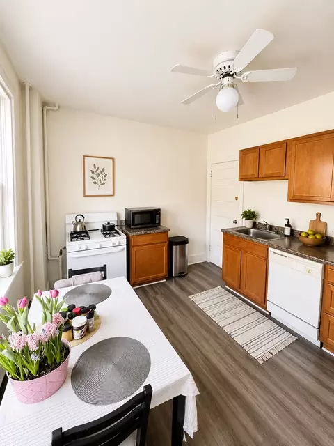 301 S Winebiddle St, Pittsburgh, PA 15224