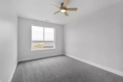 18217 Cary St, Omaha, NE 68136 photo 39