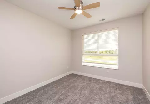 18217 Cary St, Omaha, NE 68136 photo 28