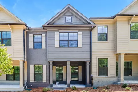 540 Elliston Pl, Ball Ground, GA 30107