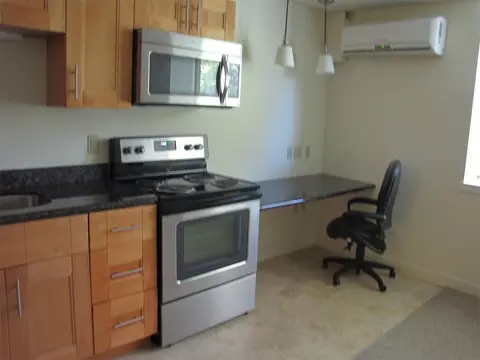 800 James Ave, Scranton, PA 18510