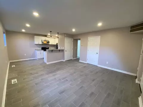 4714 Greenspring Ave, Baltimore, MD 21209