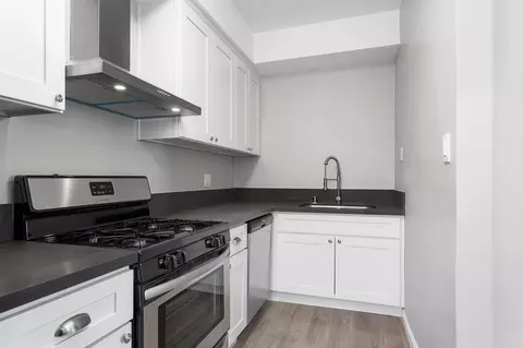 112 S Westmoreland Ave, Los Angeles, CA 90004