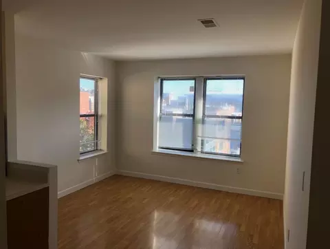 1206 10th St NW, Washington, DC 20001