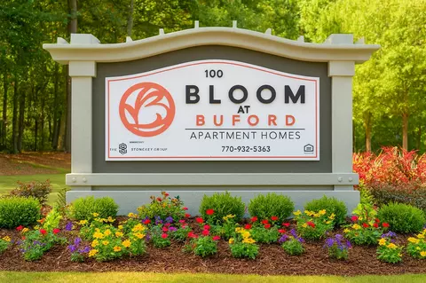 100 Hartford Run, Buford, GA 30518