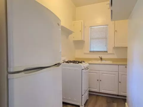 99 S 14th St, San Jose, CA 95112