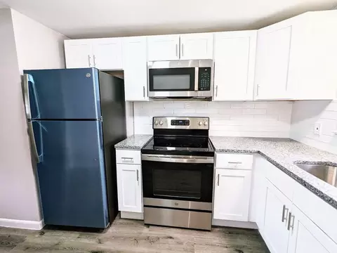 28 Wesley St, Waterbury, CT 06708 photo 16