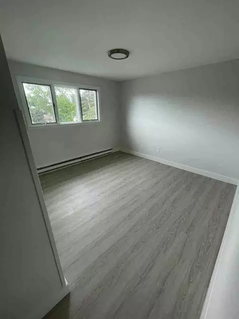 28 Wesley St, Waterbury, CT 06708 photo 6