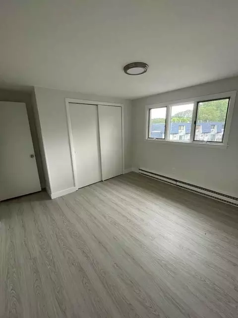 28 Wesley St, Waterbury, CT 06708 photo 7