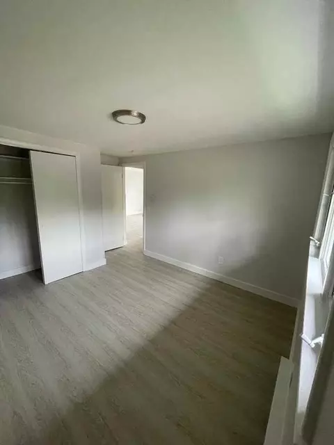 28 Wesley St, Waterbury, CT 06708 photo 5