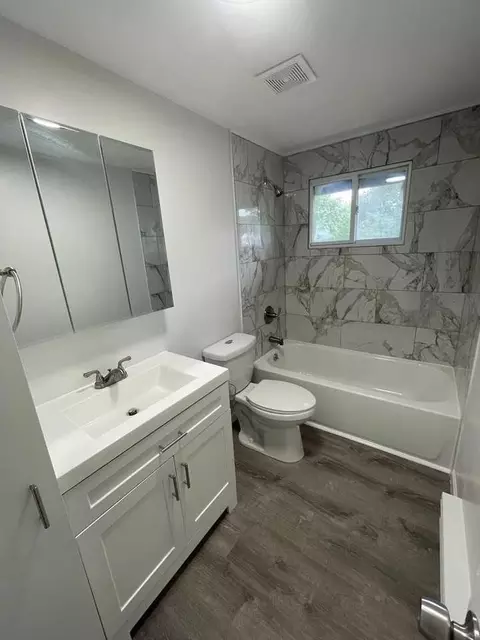 28 Wesley St, Waterbury, CT 06708 photo 4