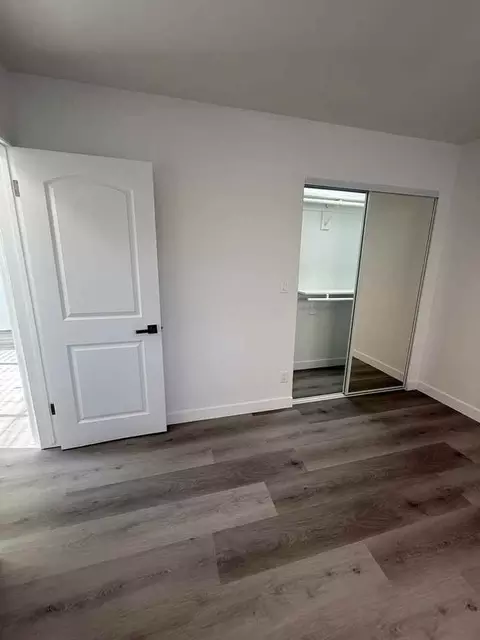 2010 S Garth Ave, Los Angeles, CA 90034 photo 47