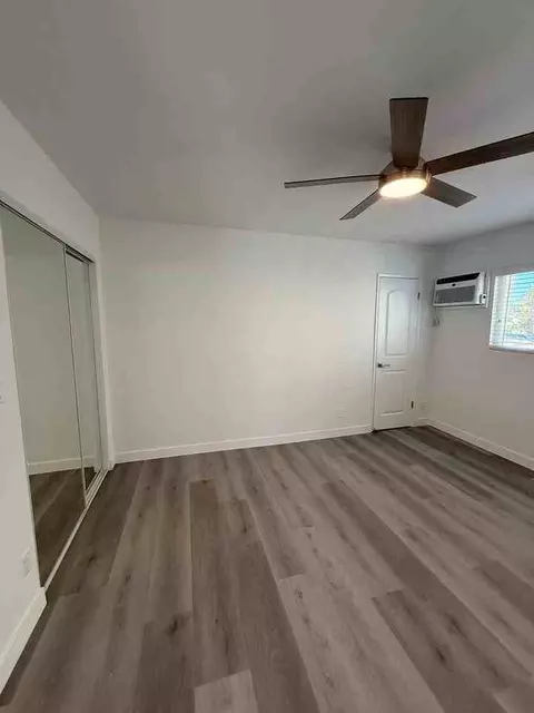 2010 S Garth Ave, Los Angeles, CA 90034 photo 41