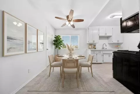 2010 S Garth Ave, Los Angeles, CA 90034 photo 18