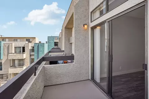 8525 Tobias Ave, Los Angeles, CA 91402 photo 27