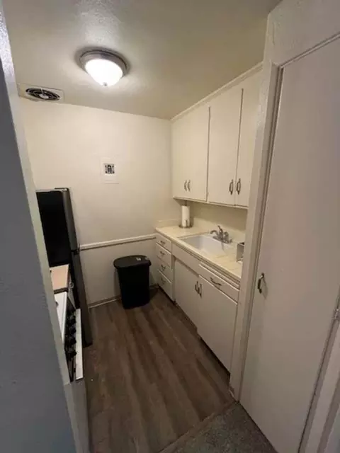 309 N Tacoma Ave, Tacoma, WA 98403