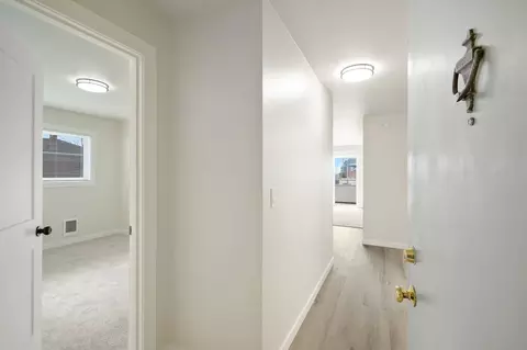 5656 California Ave SW, Seattle, WA 98136