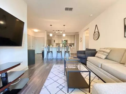 N Grady Ave, Tampa, FL 33607