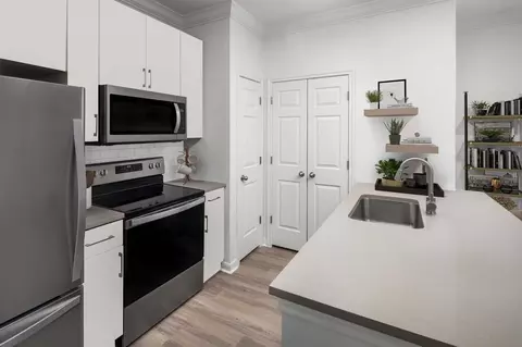 811 W Slaughter Ln, Austin, TX 78748 photo 2
