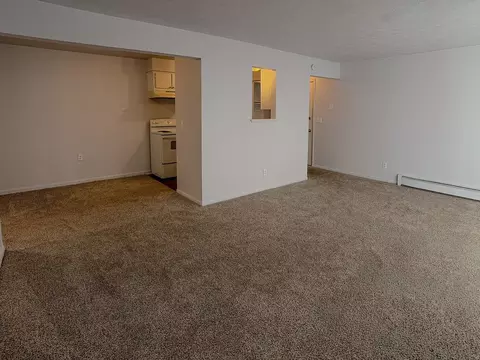 1001 W Cavanaugh Rd, Lansing, MI 48910 photo 14