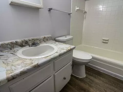 1001 W Cavanaugh Rd, Lansing, MI 48910 photo 22