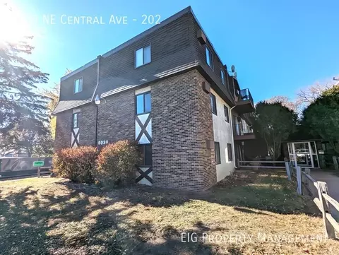 8030 Central Ave NE, Spring Lake Park, MN 55432