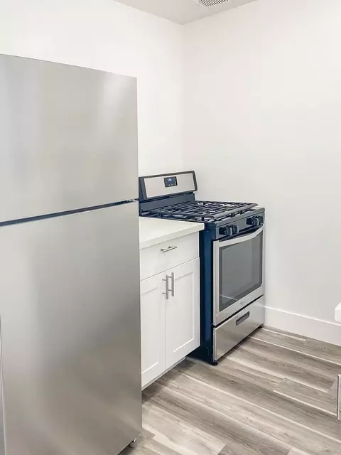 5478 Carlson Dr, Sacramento, CA 95819