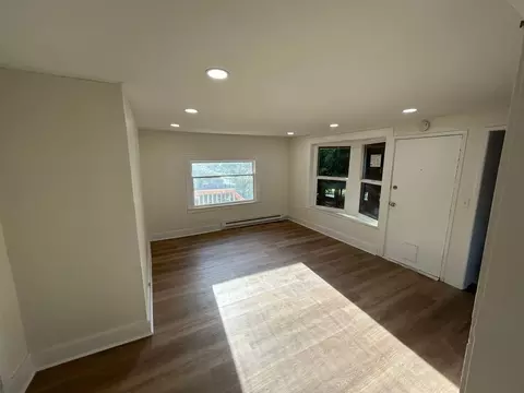 4511 SW Lander St, Seattle, WA 98116