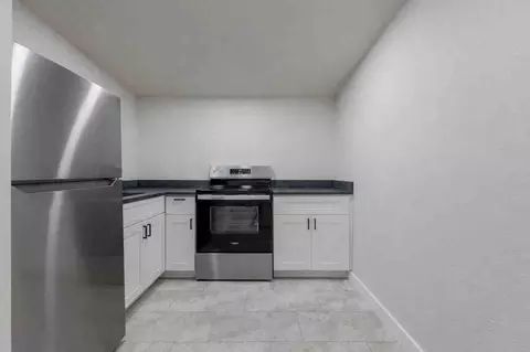 306 Westmoreland Dr, San Antonio, TX 78213